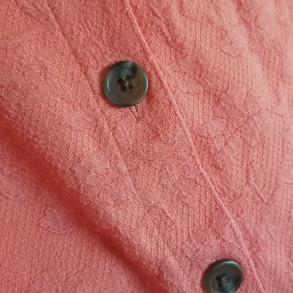 A:glow Maternity Front Tie Jacquard Sleeve Top - Picture 3 of 3